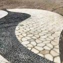 林芝 黄金麻冰裂缝室外铺装效果完美展示