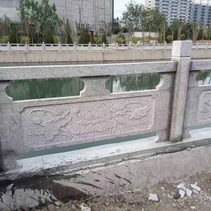 林芝 芙蓉白大花桥梁、河道，石材栏杆、围栏、护栏