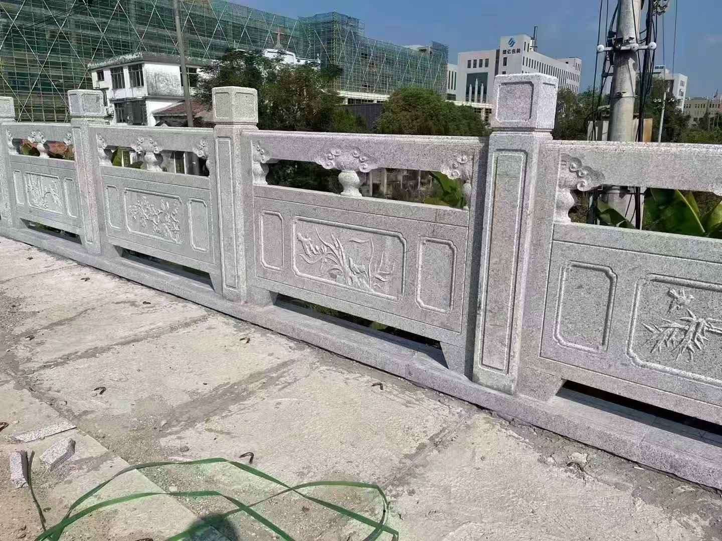 林芝 芝麻白栏杆